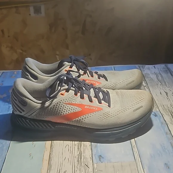 BROOKS ADRENALINE 22 GTS MENS RUNNING Size 10.5  #1103561D004 - Picture 6 of 11